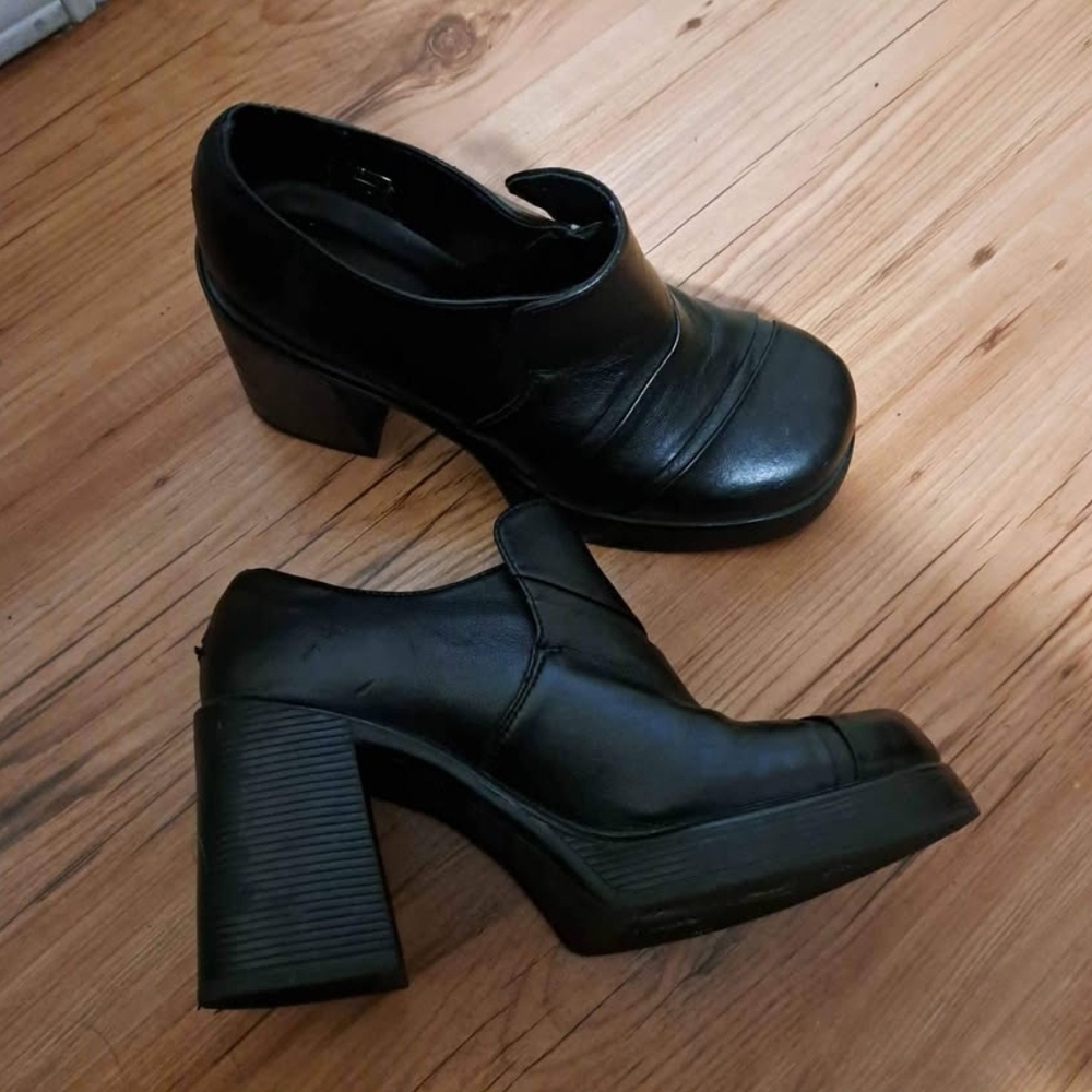Black Women's Chunky Heel Shoes